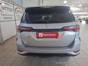Toyota Fortuner 2.4GD-6 4X4 automatic - Image 5
