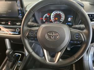 Toyota Corolla Cross 1.8 XS - Image 8