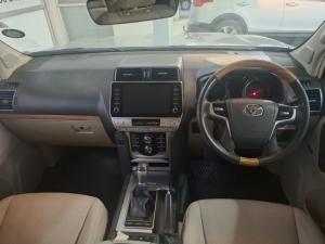 Toyota Prado VX-L 2.8GD automatic - Image 6