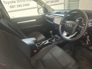 Toyota Hilux 2.4 GD-6 Raider 4X4S/C - Image 14