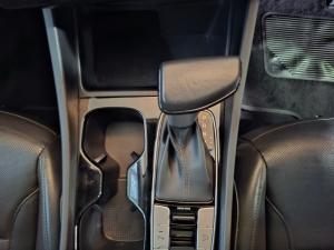 Hyundai Tucson R2.0D Elite automatic - Image 11