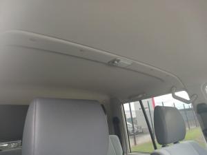 Toyota Land Cruiser 79 2.8 GD-6D/C - Image 11
