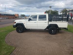 Toyota Land Cruiser 79 2.8 GD-6D/C - Image 15