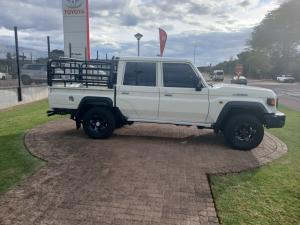 Toyota Land Cruiser 79 2.8 GD-6D/C - Image 3
