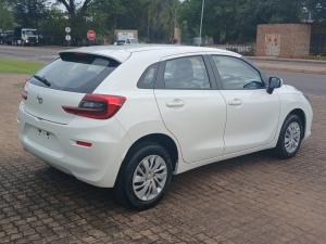 Toyota Starlet 1.5 Xi - Image 2