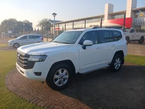 Toyota Landcruiser 300 V6 3.3D GX-R - Image 10