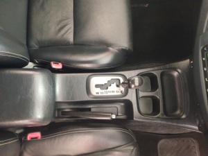 Toyota Fortuner 3.0D-4D Raised Body automatic - Image 11