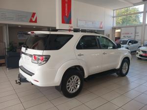 Toyota Fortuner 3.0D-4D Raised Body automatic - Image 2