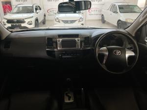 Toyota Fortuner 3.0D-4D Raised Body automatic - Image 6