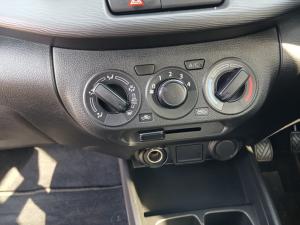 Toyota Rumion 1.5 S - Image 8
