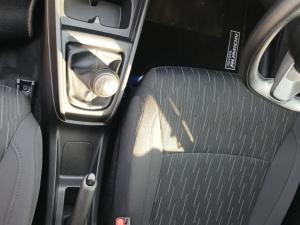 Toyota Rumion 1.5 S - Image 8