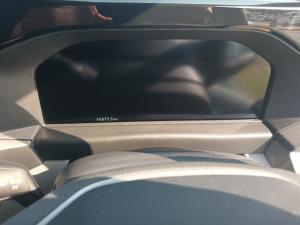 Volkswagen Transporter Kombi 2.0 TDi Commerce automatic - Image 11