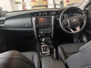Toyota Fortuner 2.4GD-6 Raised Body automatic - Image 6