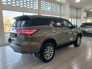 Toyota Fortuner 2.8GD-6 VX automatic - Image 2