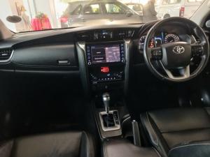 Toyota Fortuner 2.8GD-6 VX automatic - Image 6