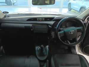 Toyota Hilux 2.0 VvtiP/U Single Cab - Image 6