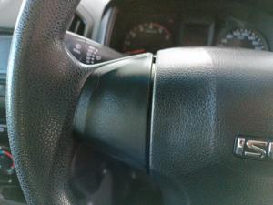 Isuzu D-MAX 250C Fleetside S/C - Image 9