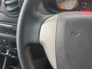 Nissan NP200 1.6 Safety PackS/C - Image 9