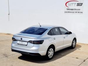 Volkswagen Polo 1.6 - Image 18