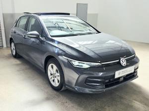 Volkswagen Golf 1.4 TSI Life + Tiptronic - Image 1