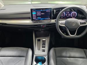 Volkswagen Golf 1.4 TSI Life + Tiptronic - Image 5