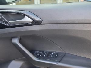 Volkswagen T-CROSS 1.0 TSI DSG - Image 15