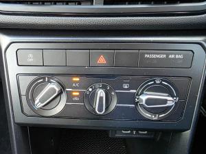 Volkswagen T-CROSS 1.0 TSI DSG - Image 9