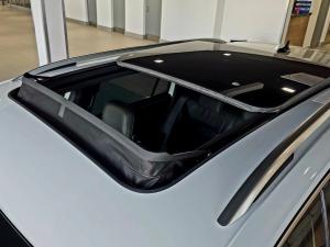 Volkswagen Tiguan R 2.0 TSI 4M DSG - Image 19