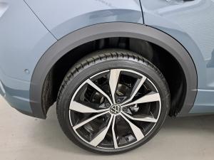 Volkswagen T-ROC 2.0 TSI 4M R-LINE DSG - Image 17