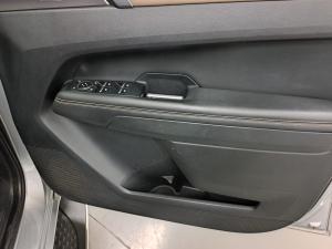 Volkswagen Amarok 3.0TDI V6 184KW 4MOT Aventura automatic D/C - Image 13