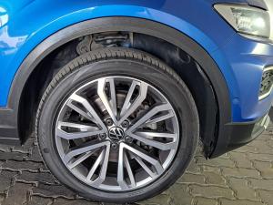 Volkswagen T-ROC 2.0 TSI Design 4MOT DSG - Image 11