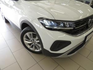 Volkswagen T-CROSS 1.0 TSI Life DSG - Image 20