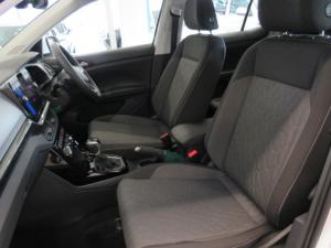 Volkswagen T-CROSS 1.0 TSI Life DSG - Image 7