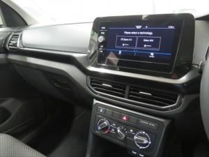 Volkswagen T-CROSS 1.0 TSI - Image 11