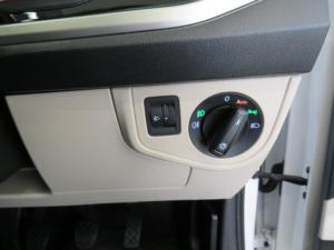 Volkswagen Polo 1.6 Life - Image 19