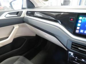 Volkswagen Polo 1.6 Life - Image 21