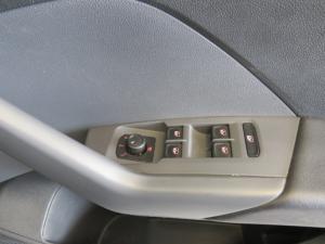 Volkswagen T-CROSS 1.0 TSI Comfortline DSG - Image 19