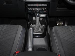 Volkswagen T-CROSS 1.0 TSI R-LINE DSG - Image 14