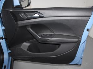 Volkswagen T-CROSS 1.0 TSI R-LINE DSG - Image 15
