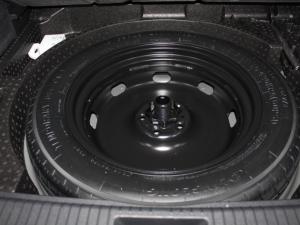 Volkswagen Tiguan 2.0 TDI R-LINE 4M DSG - Image 9