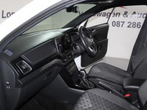 Volkswagen T-CROSS 1.0 TSI R-LINE DSG - Image 18