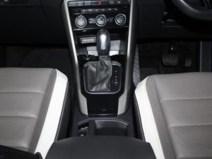 Volkswagen T-ROC 1.4 TSI Design Tiptronic - Image 14