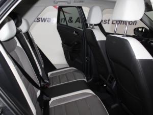 Volkswagen T-ROC 1.4 TSI Design Tiptronic - Image 16