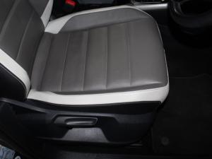 Volkswagen T-ROC 1.4 TSI Design Tiptronic - Image 17