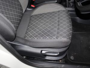 Volkswagen Polo Vivo 1.6 Style - Image 17