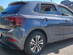 Volkswagen Polo 1.0 TSI Life DSG - Image 15