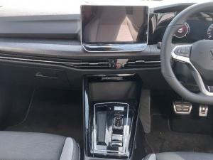 Volkswagen Golf 1.4 TSI R-LINE + Tiptronic - Image 13