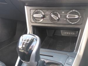Volkswagen Polo 1.0 TSI Life - Image 14