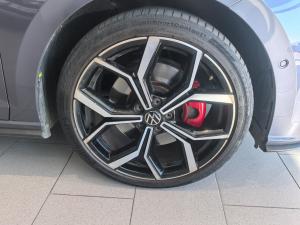 Volkswagen Polo 2.0 GTI DSG - Image 22