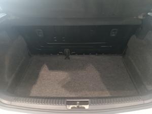 Volkswagen Polo Vivo 1.6 Comfortline TIP - Image 11